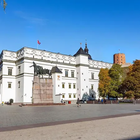 Cosy Cathedral Square In The Heart Of Old Town 아파트 *